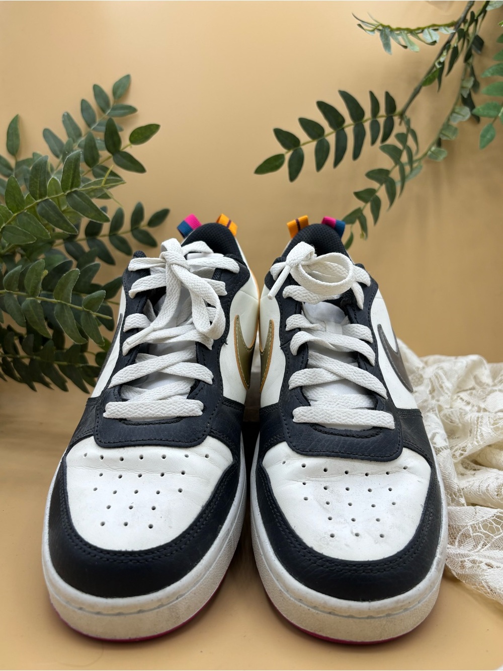 Nike Court Borough Low 2 SE Summit Youths White/Black Shoes DJ0040-100 Size 6Y